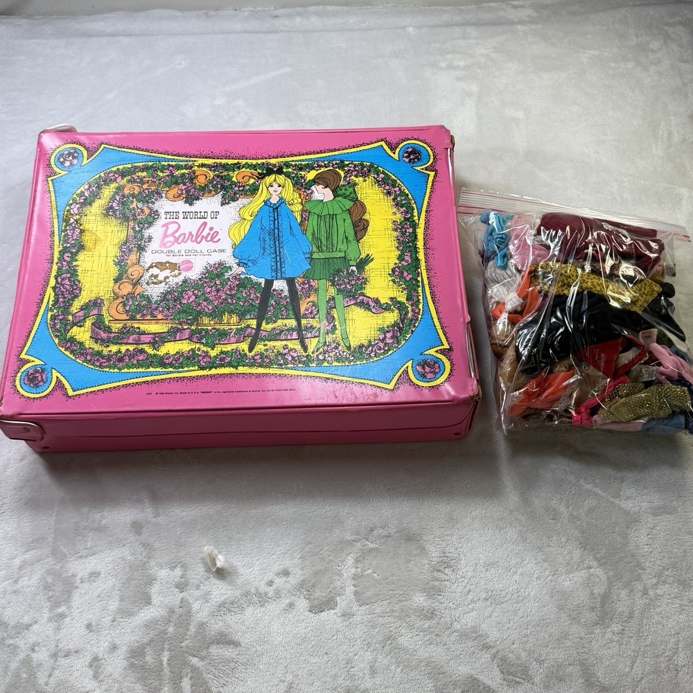 Vintage 1968 Barbie Double Doll Case Mattel #1007 + Large Doll Clothes Lot